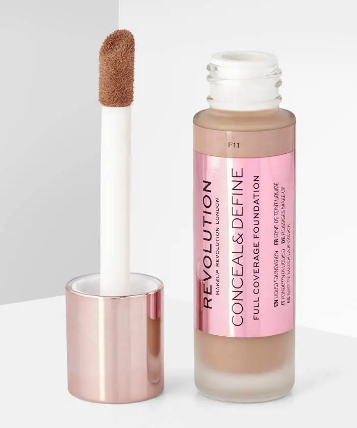 Makeup Revolution Conceal & Define Foundation